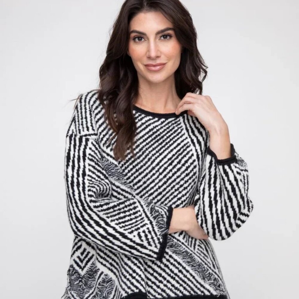 Liv by Habitat Striped Fringe Swing Pullover Size M